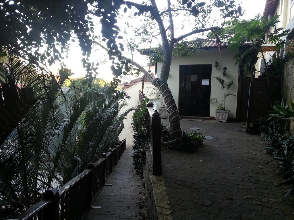 Le Jardin De Pensión